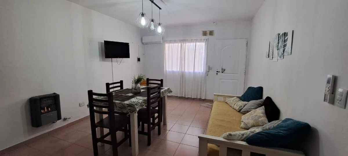 Alojamiento Depto Tucuman 38 en Tucumán 38, Junín, Provincia de Buenos Aires, Argentina