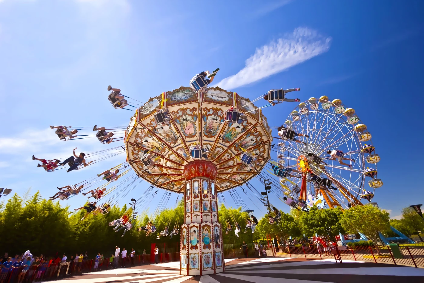 Actividad Parque de la Costa: Diversión y Adrenalina para Toda la Familia